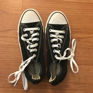 Black Converse